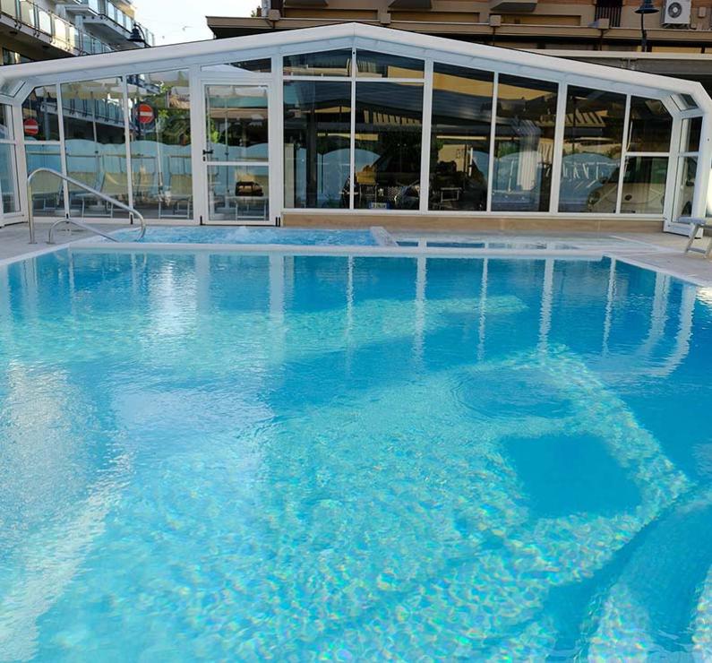 hvictoria en swimming-pool-hotel-victoria 026